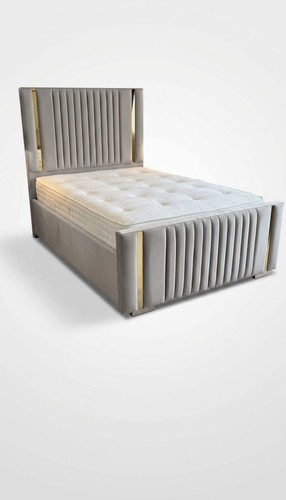 Strip line bed with footboard - bed,